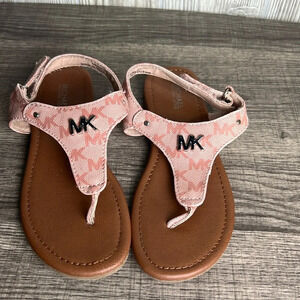 Michael Kors Bessie Girl Pink MK Logo Print Sandal/Size 2